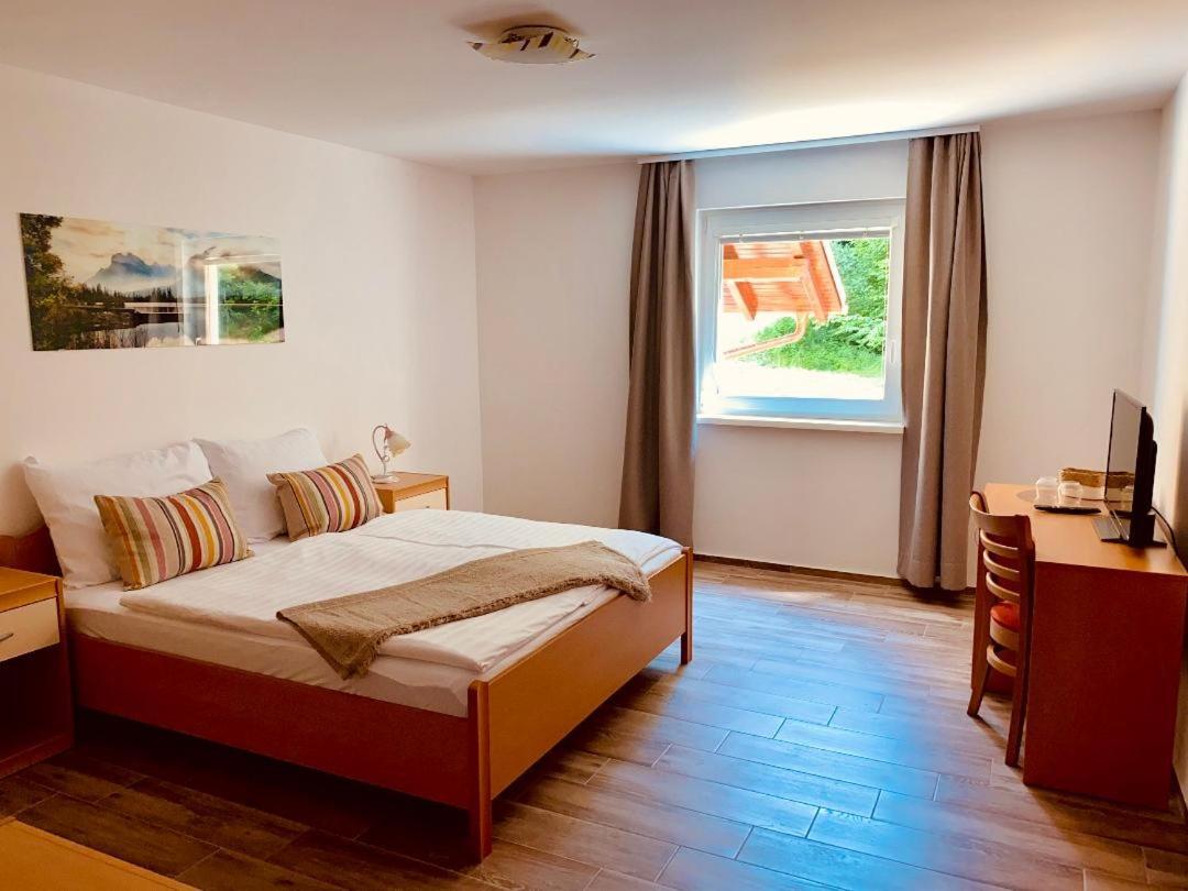 Zelena Oaza Bed & Breakfast Zgornja Kungota Exterior photo