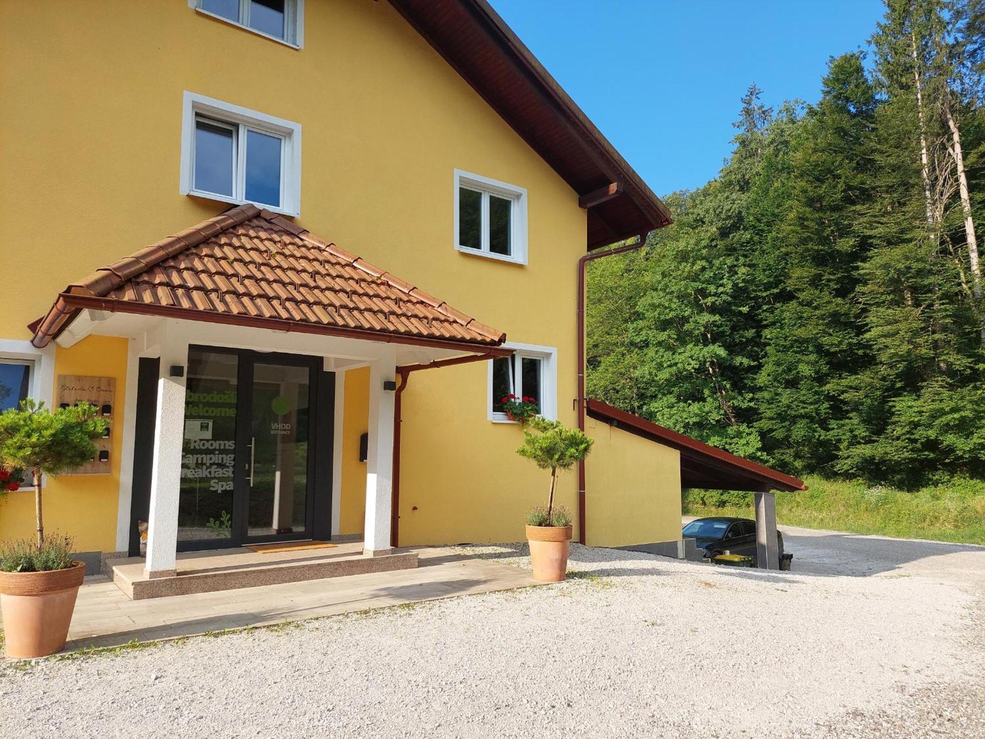 Zelena Oaza Bed & Breakfast Zgornja Kungota Exterior photo